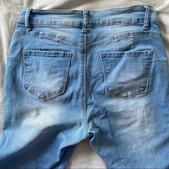 High-waist Ripped Skinny Jeans | Tala - Picture 4 of 5